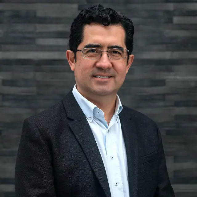 Luis Leey