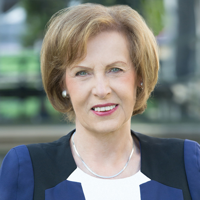 Katalin Indra Hollai