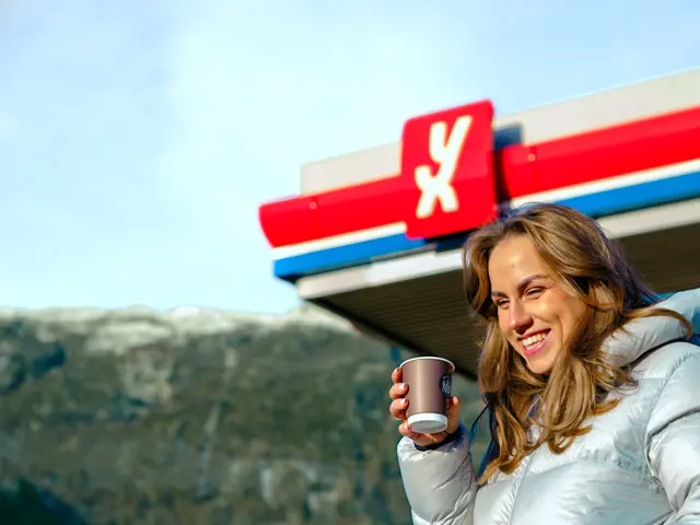 YX Thorkaas @ Cure 34