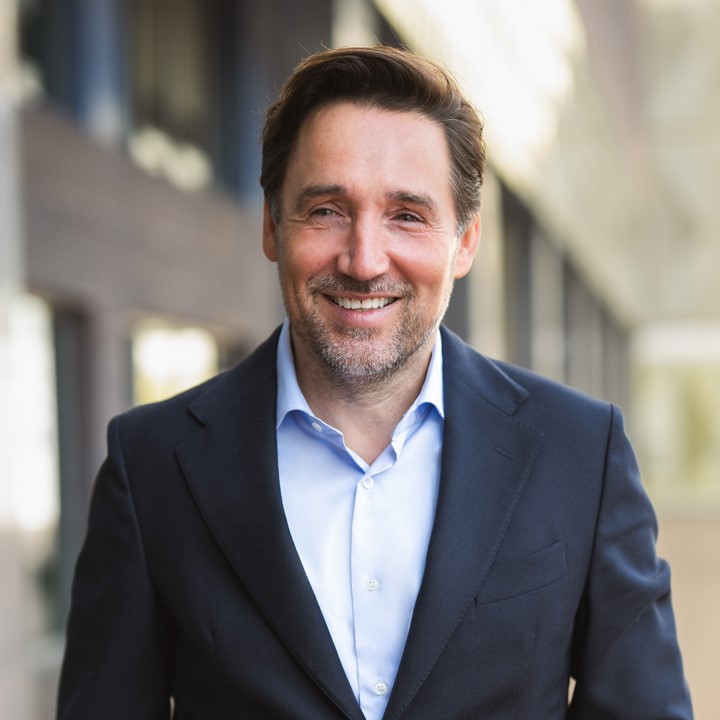 Amrop Nikie Welschen Executive Search Partner