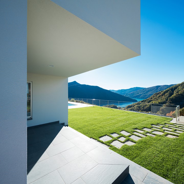Amrop CEE FOB5 Web Tile Istock 872942950